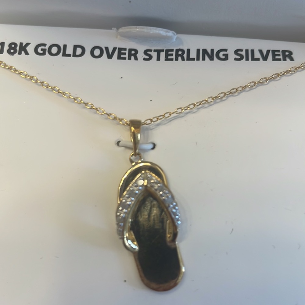 18k gold over sterling 1/10 diamond pendant gorgeous great gift NWT